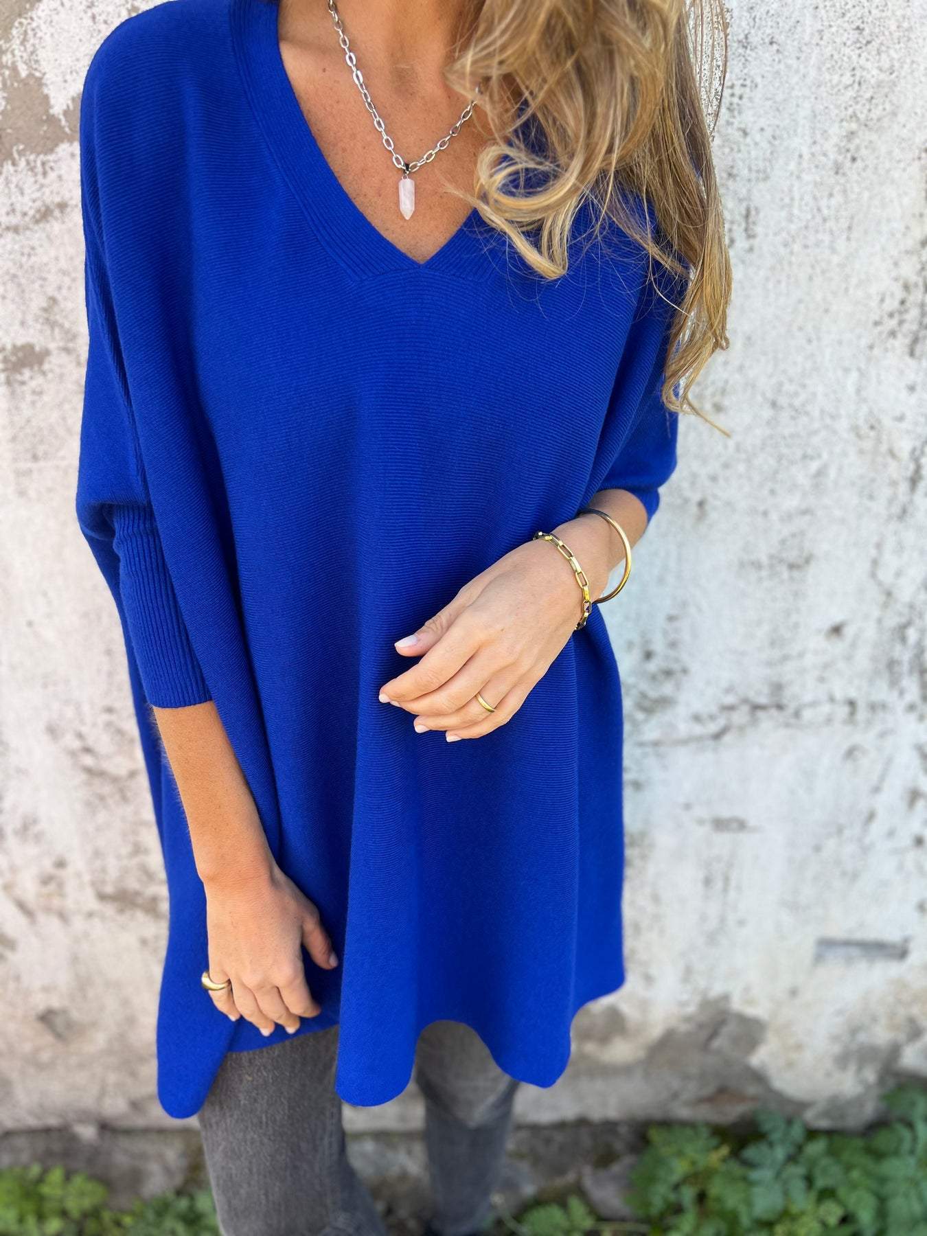 Elmont | V-Neck Sweater