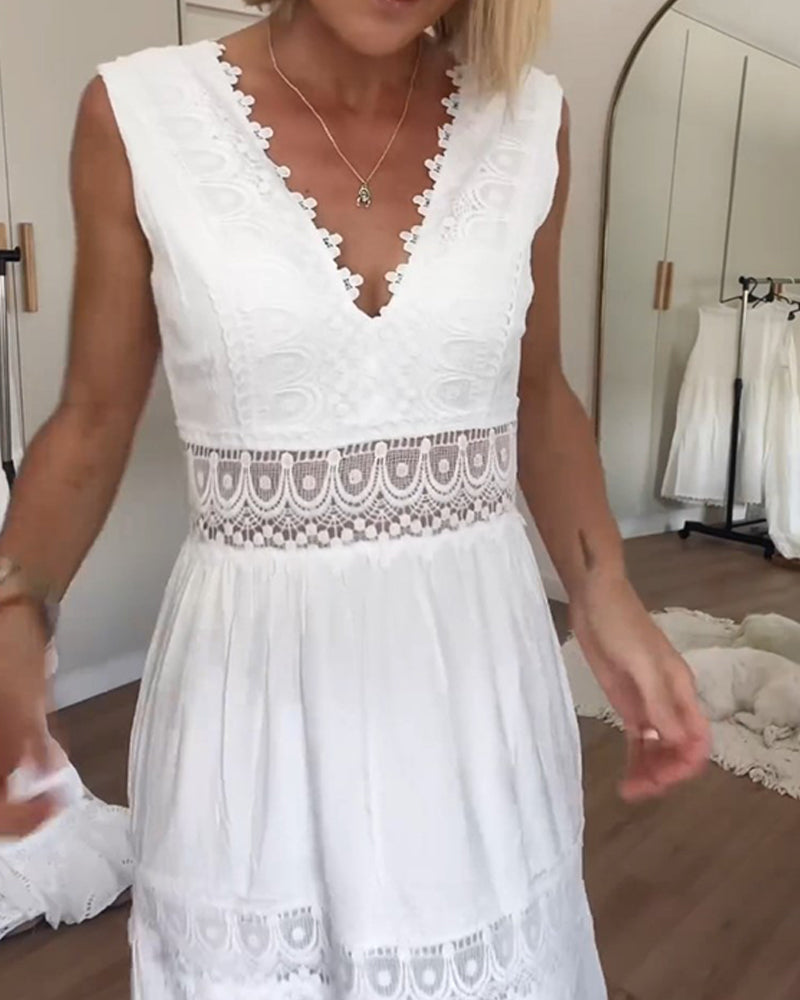 M&H | Lace Dress