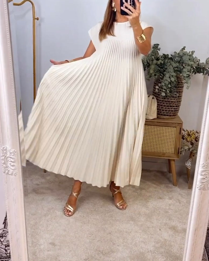 M&H | Pleated Maxi Dress