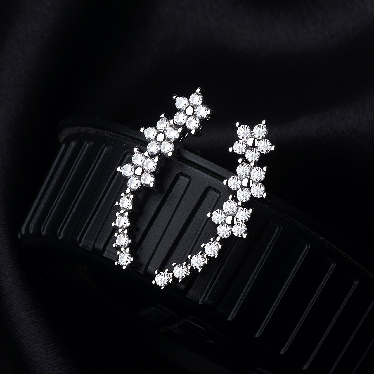 Elmont | Floral Earrings