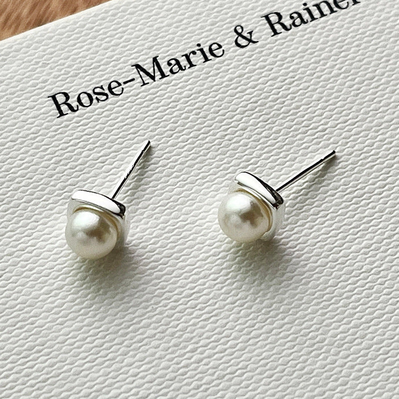 Elmont | Freshwater Pearl Earrings