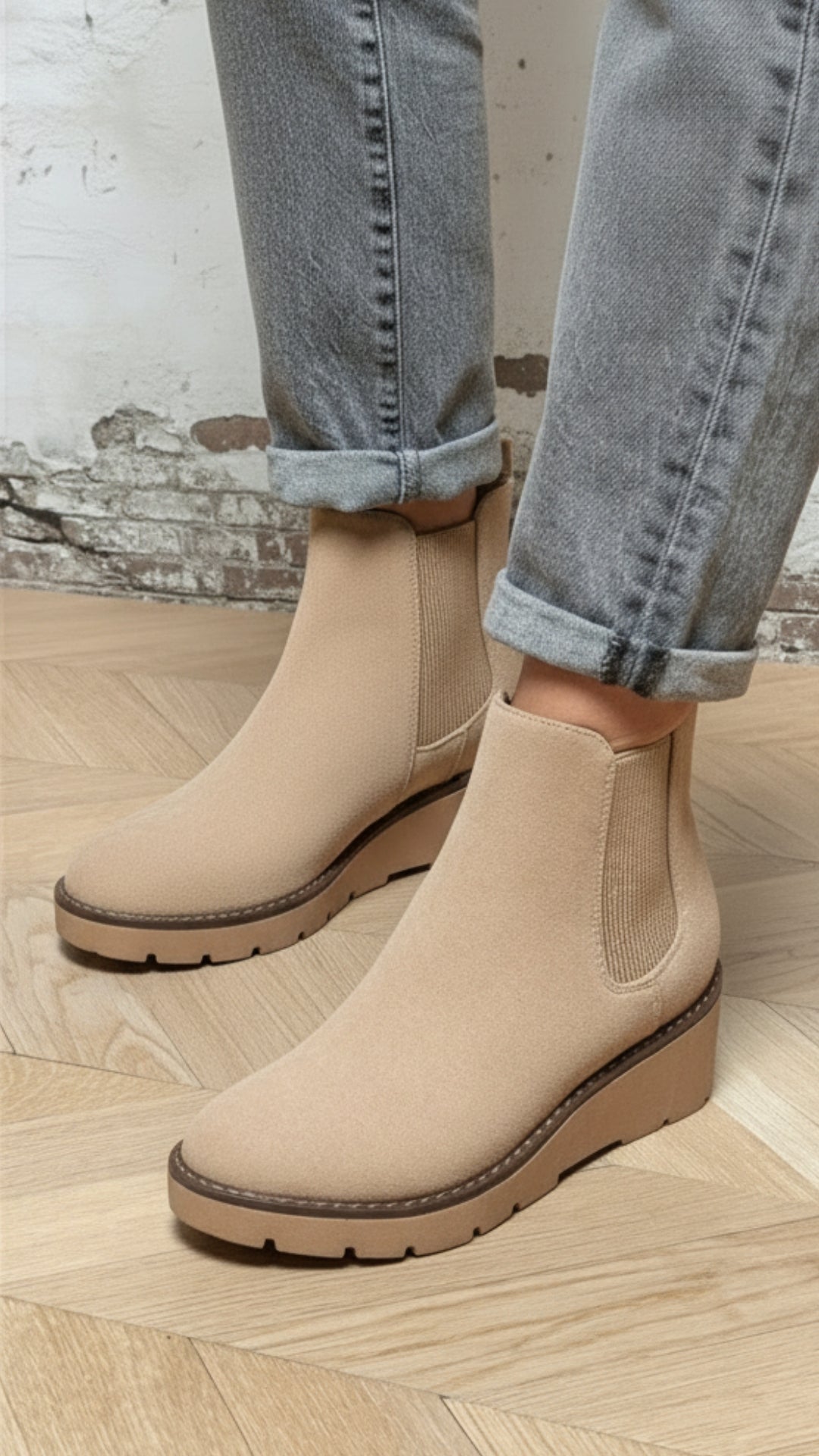 Elmont | Wedge Chelsea Boot