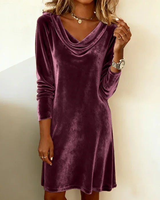 Elmont | Loose-Fit Velvet Cowl-Neck Dress