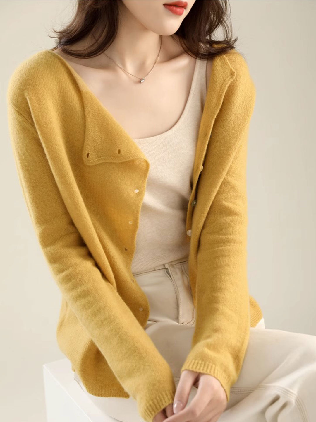 Sarah | V-Neck Button-Front Cardigan