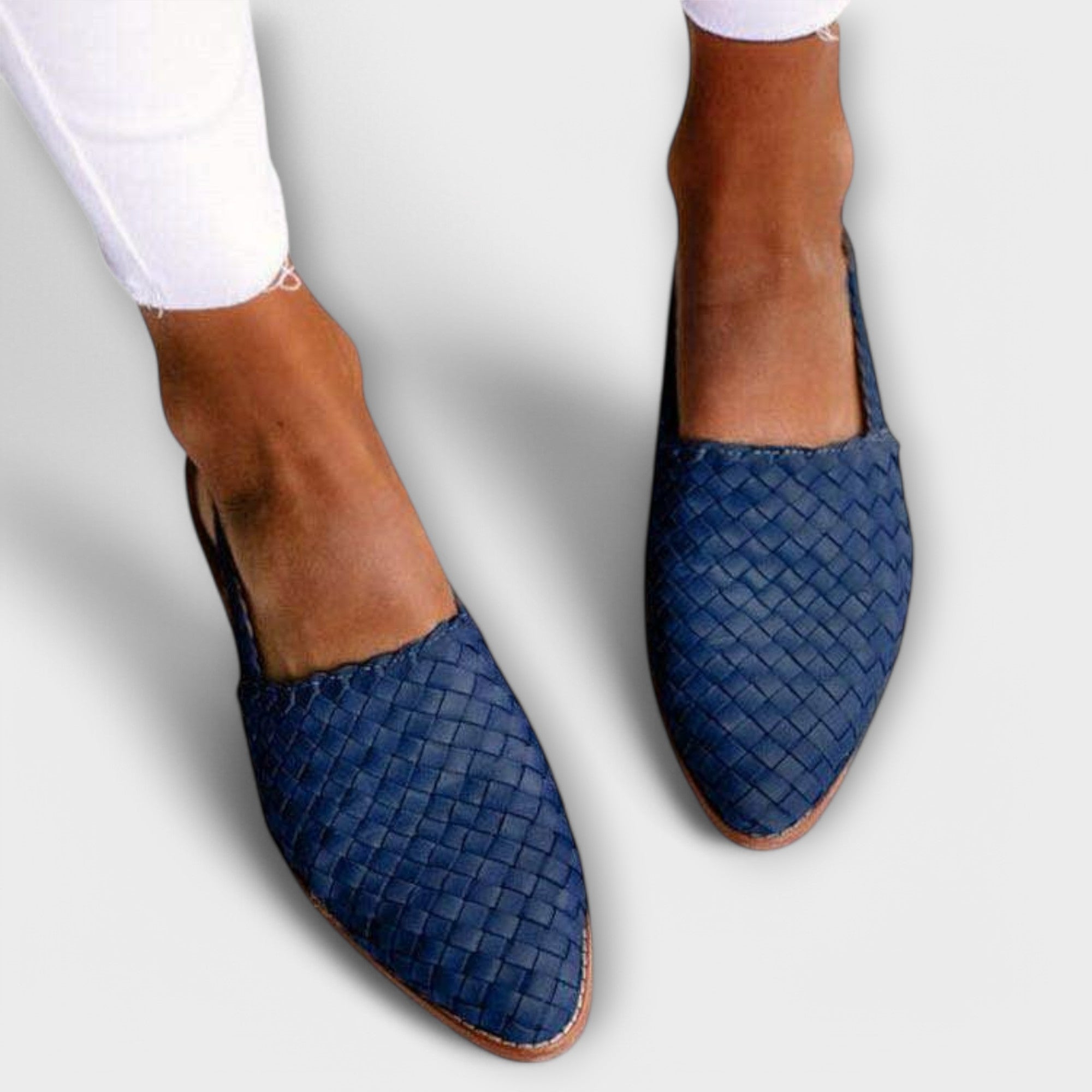 Elmont | Handwoven Moccasins