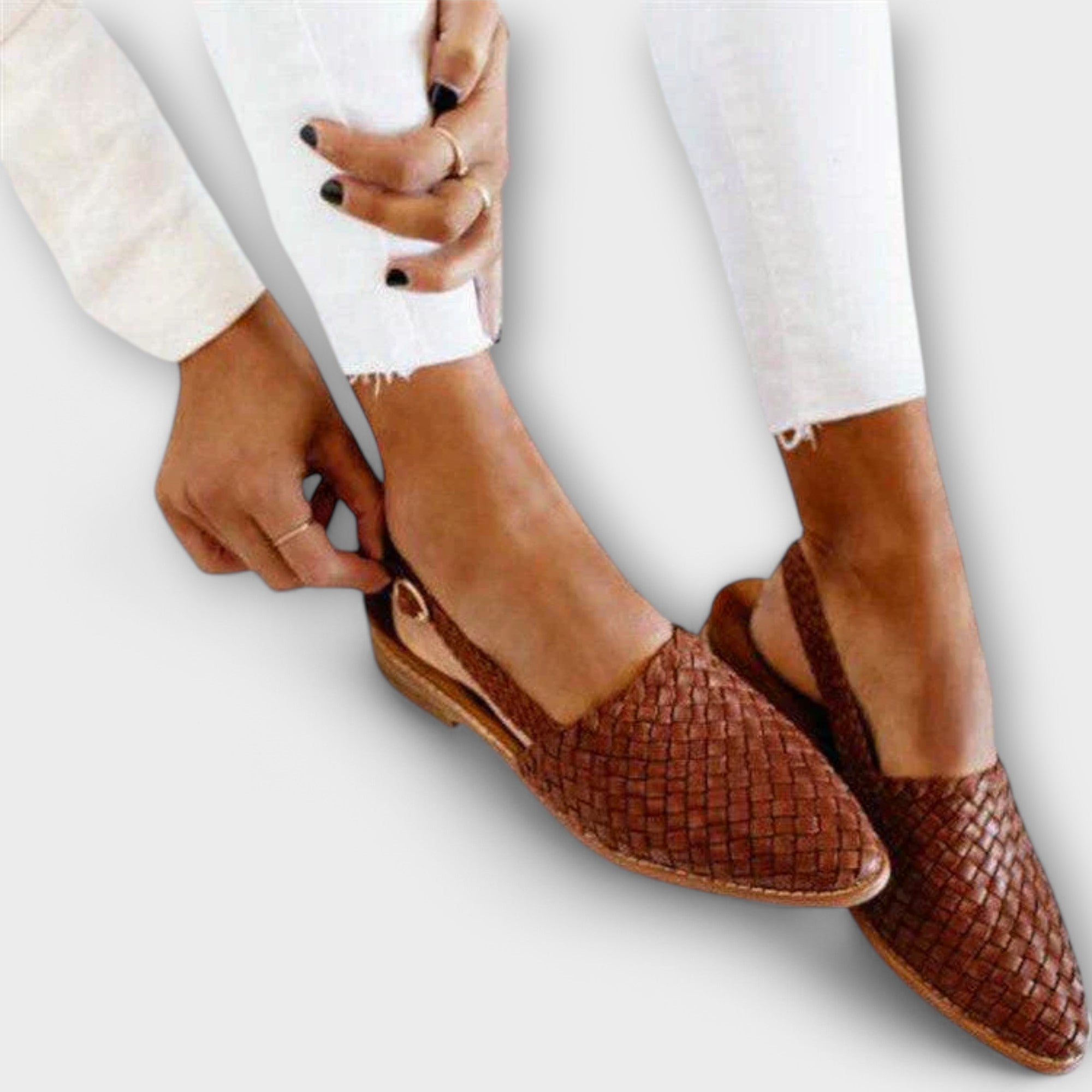 Elmont | Handwoven Moccasins