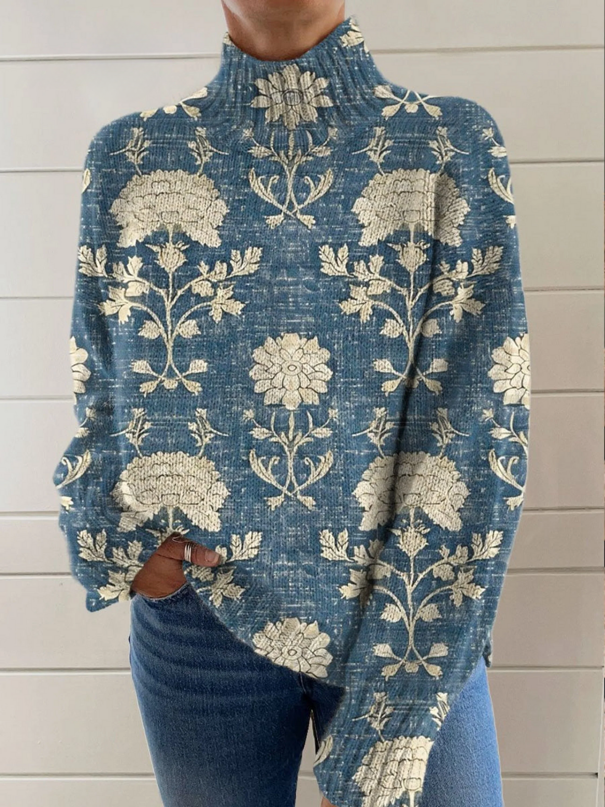 Elmont | Floral Turtleneck Sweater