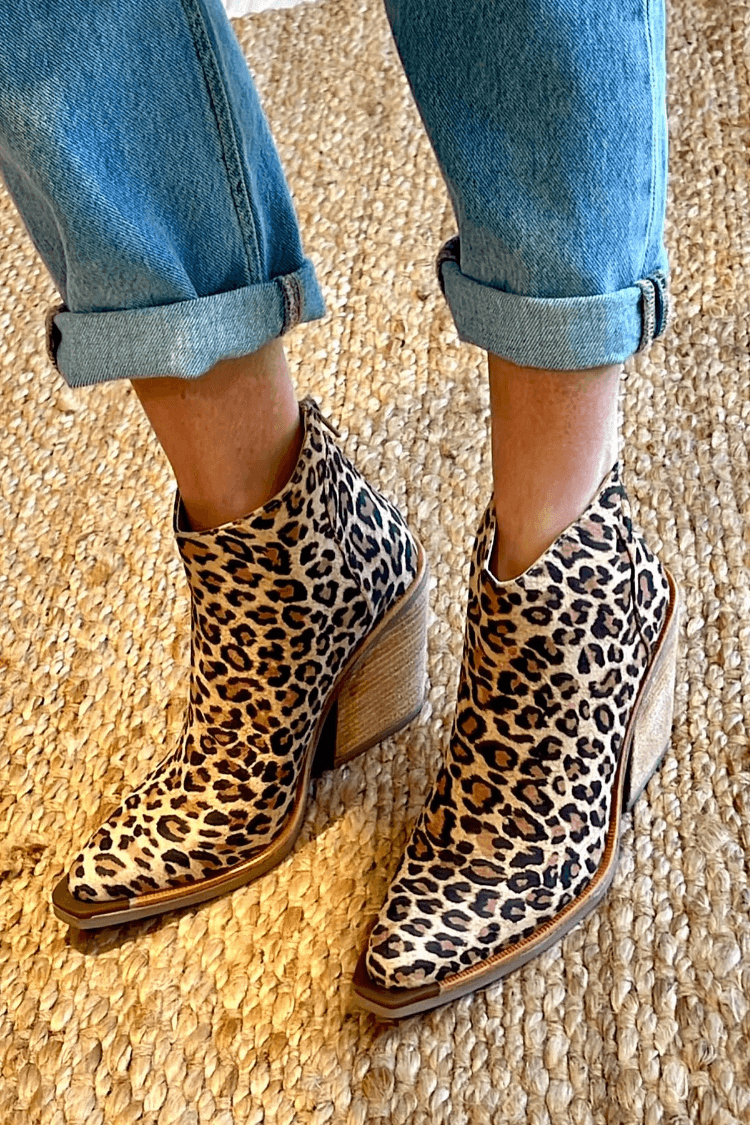 Elmont | Pointed-Toe Western Ankle Boot