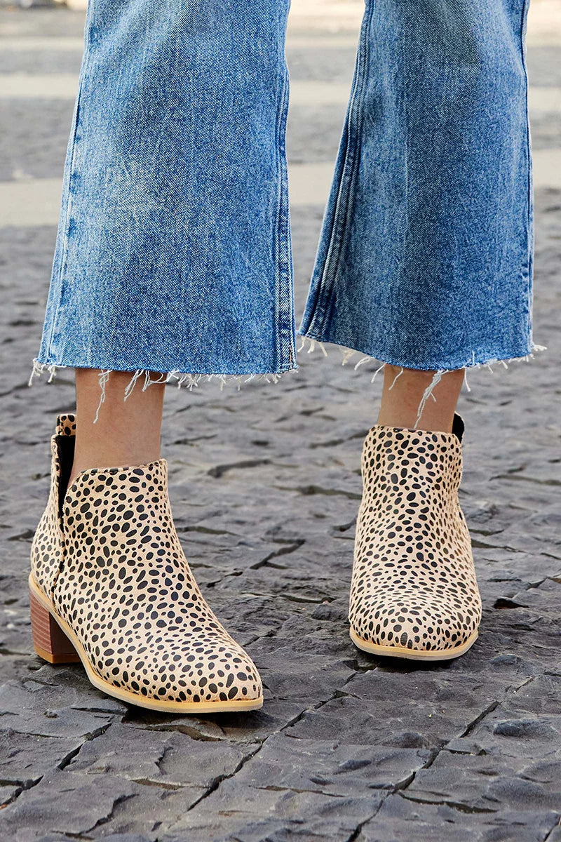Elmont | Leopard Print Pointed-Toe Ankle Boots
