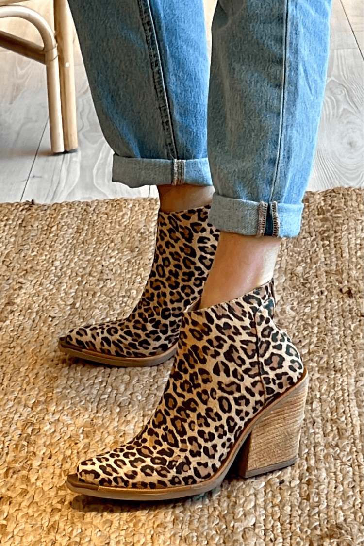 Elmont | Pointed-Toe Western Ankle Boot