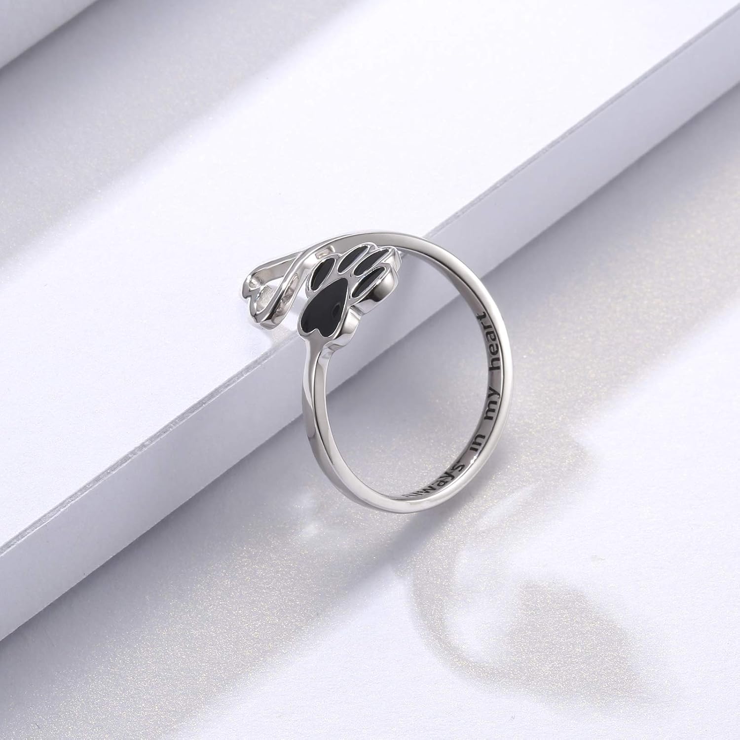 Elmont | Paw Print Infinity Ring
