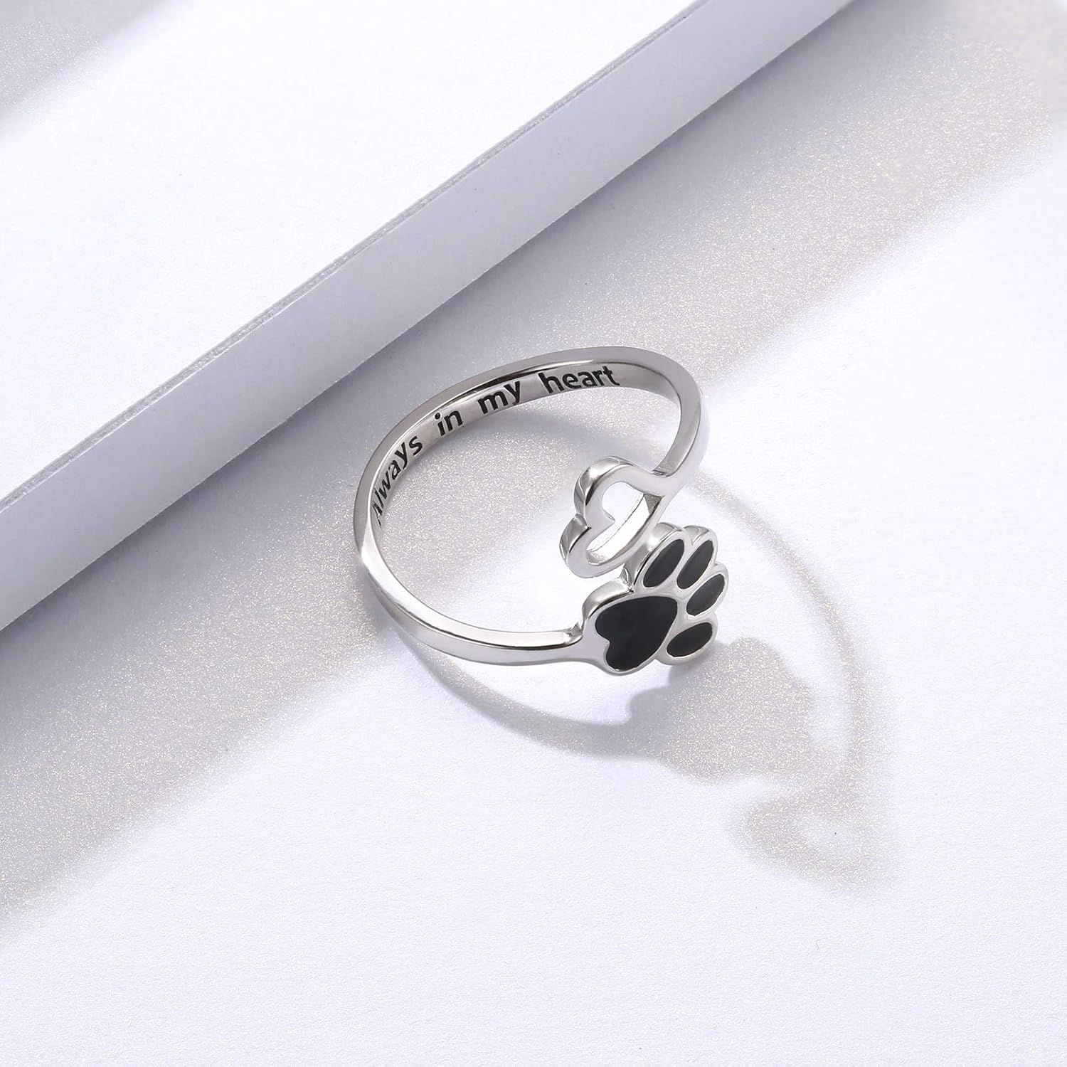 Elmont | Paw Print Infinity Ring