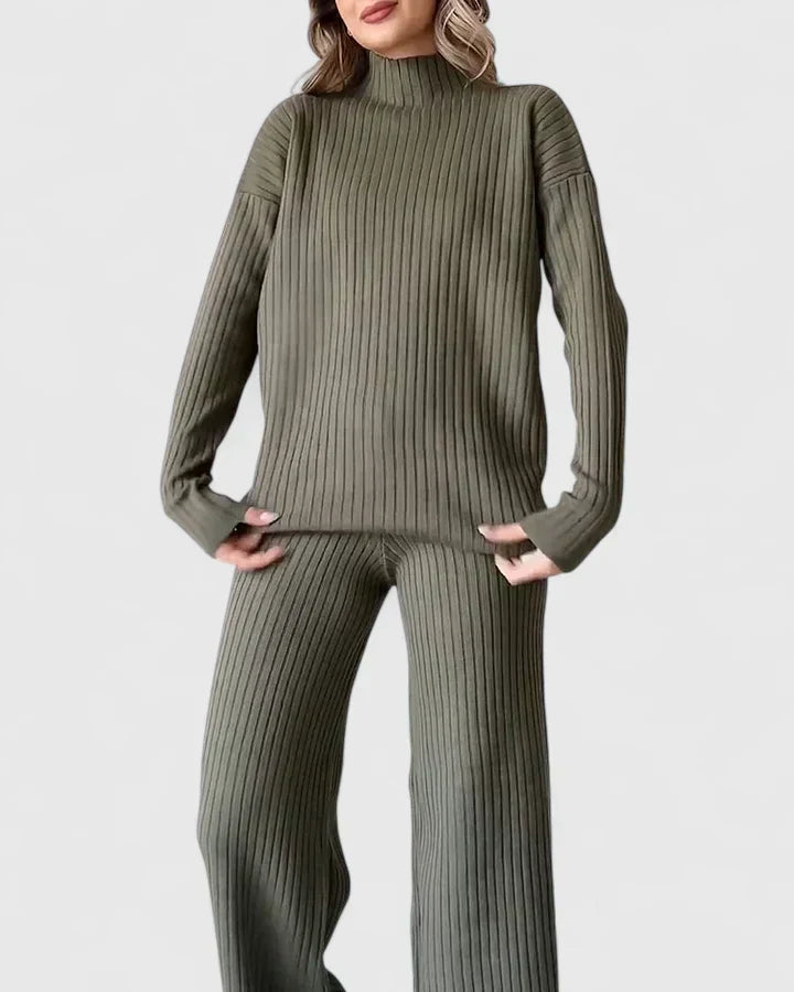 M&H | Two-Piece Set with Slit Detail