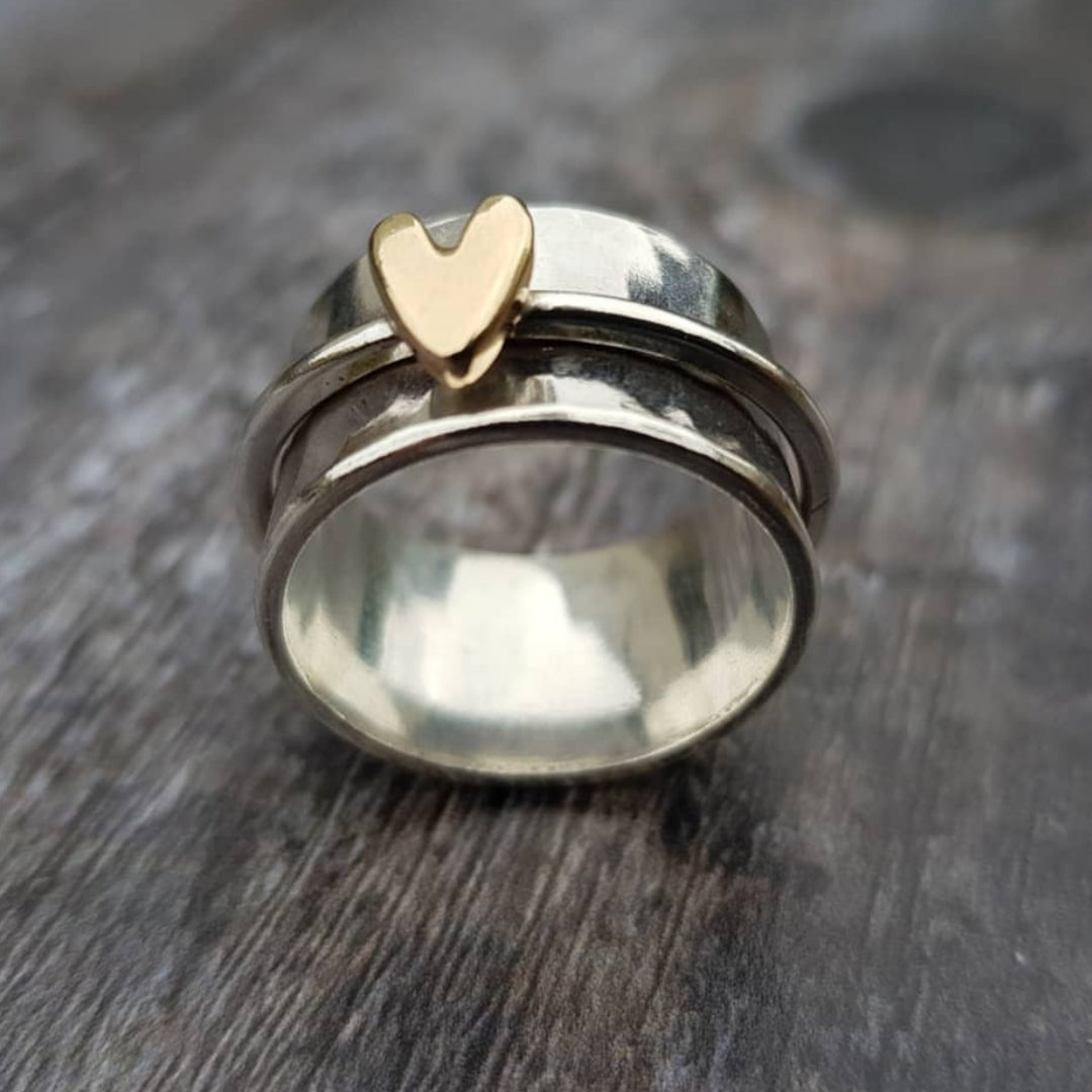 Elmont | Silver Ring with Golden Heart