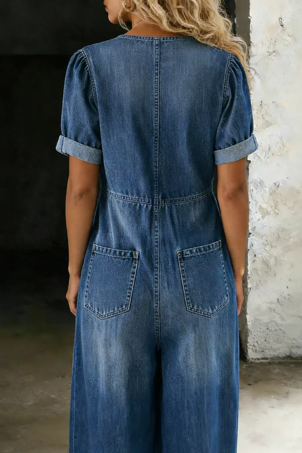 M&H | V-Neck Jumpsuit