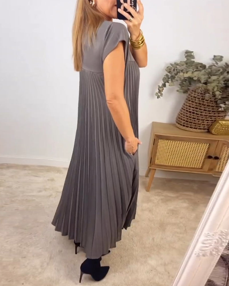 M&H | Pleated Maxi Dress