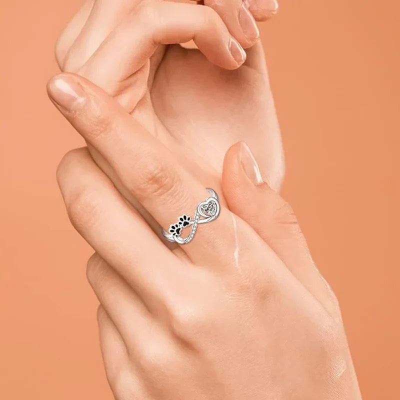 Elmont | Sterling Silver Paw Print Heart Infinity Ring