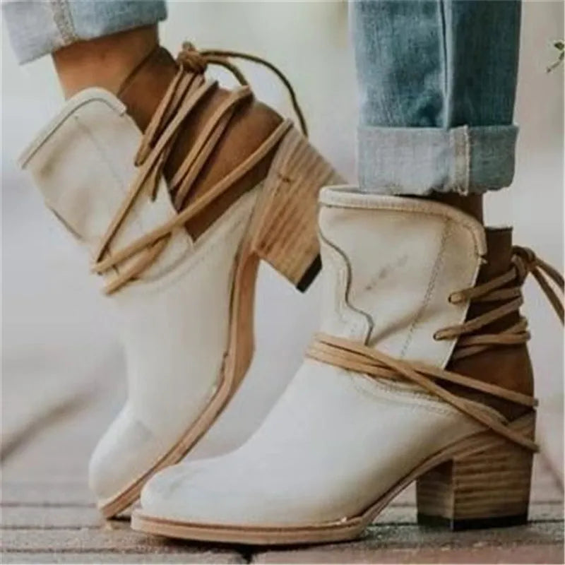 Elmont | Heeled Lace-Up Boots
