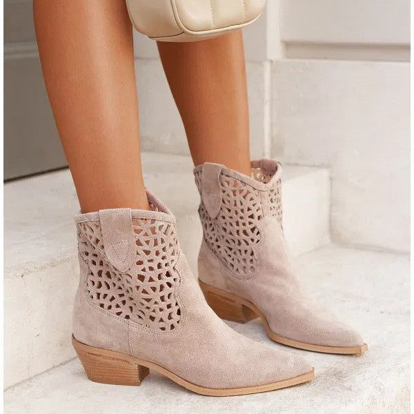Elmont | Perforated Ankle Boots