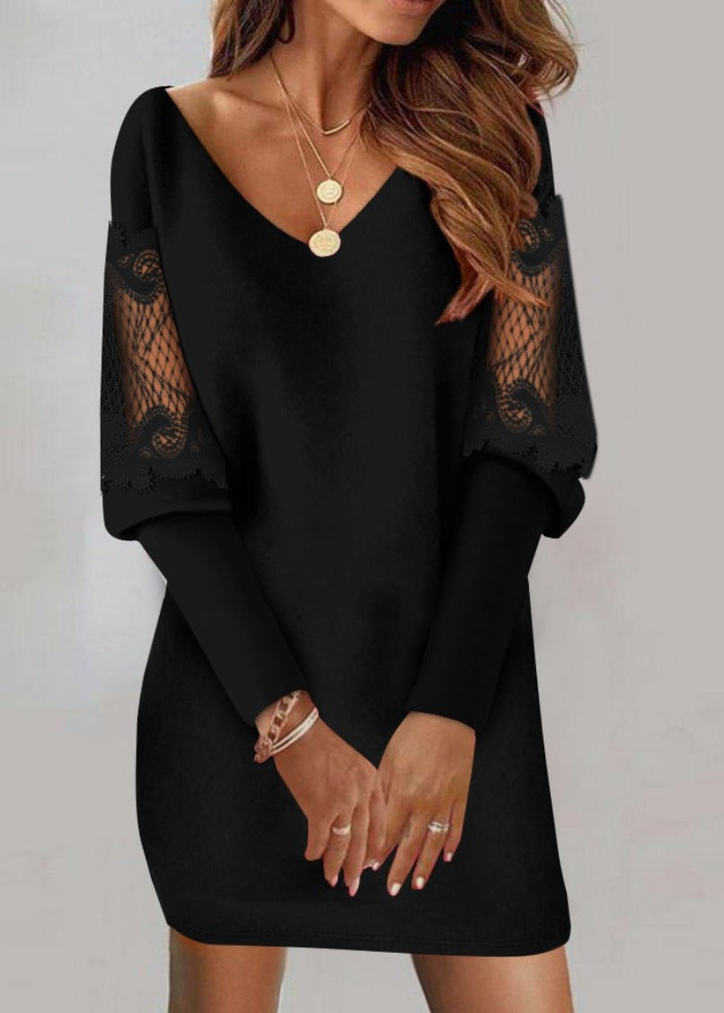 M&H | Lace Sleeve Dress