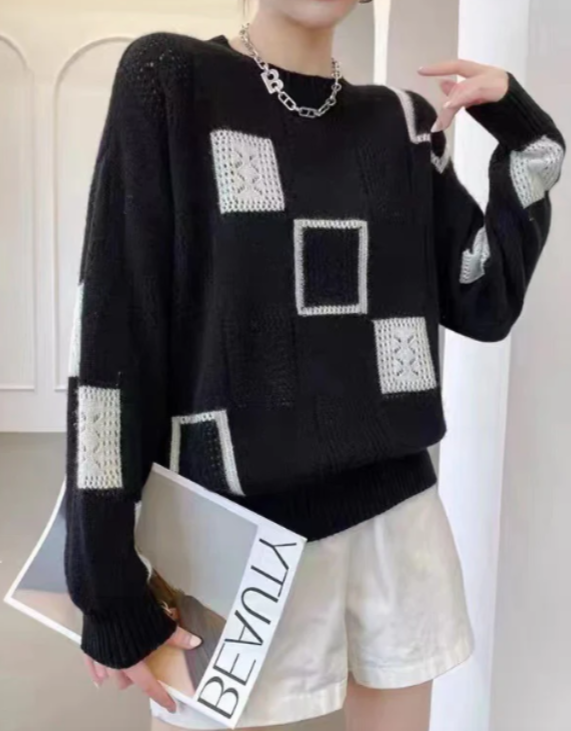 Aisha | Patchwork Crewneck Sweater