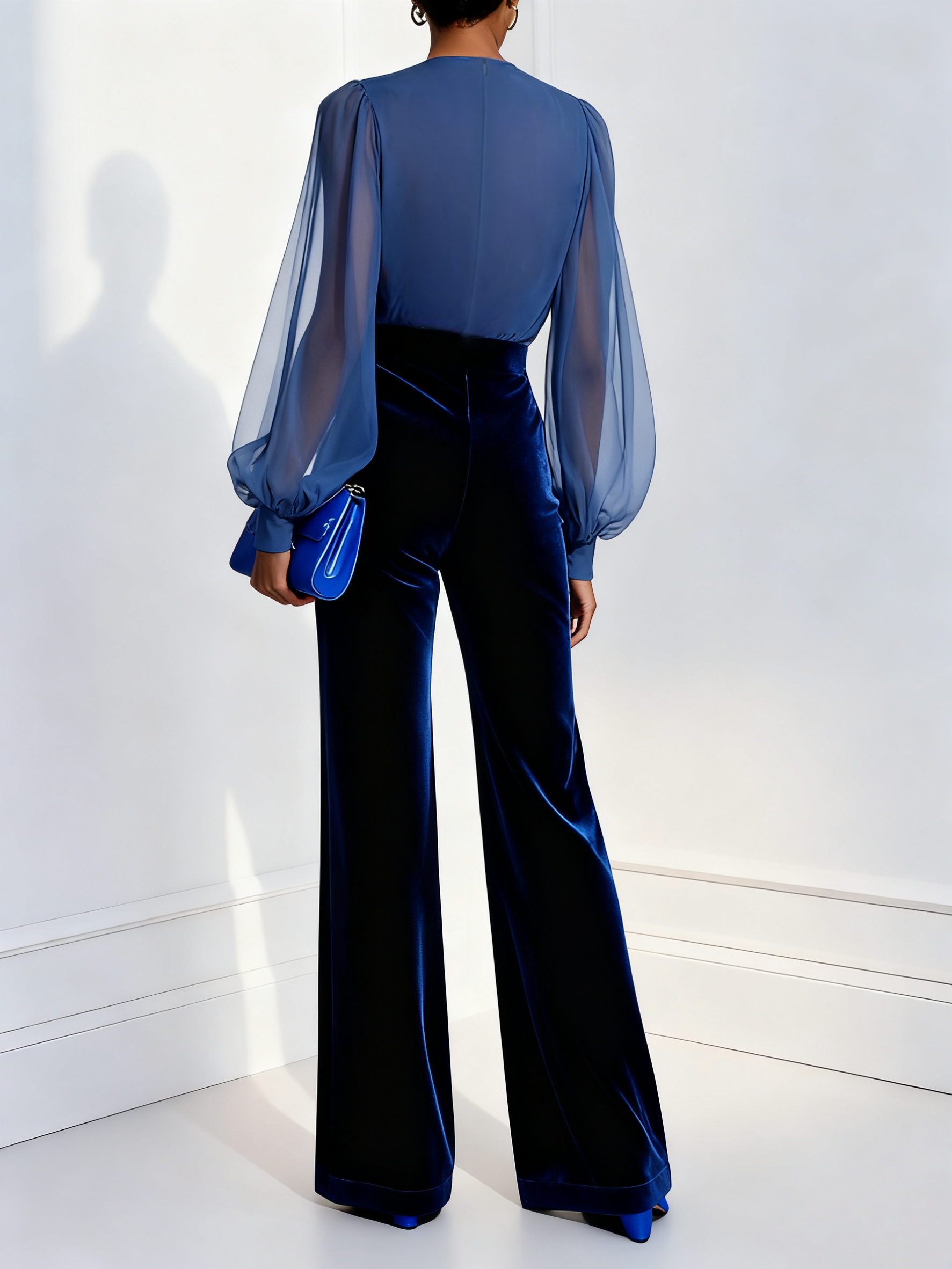 M&H | Jumpsuit with V-Neck