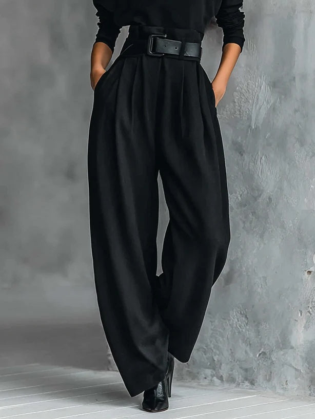 Elmont | Black Turtleneck Top & Straight-Leg Pants Set with Belt