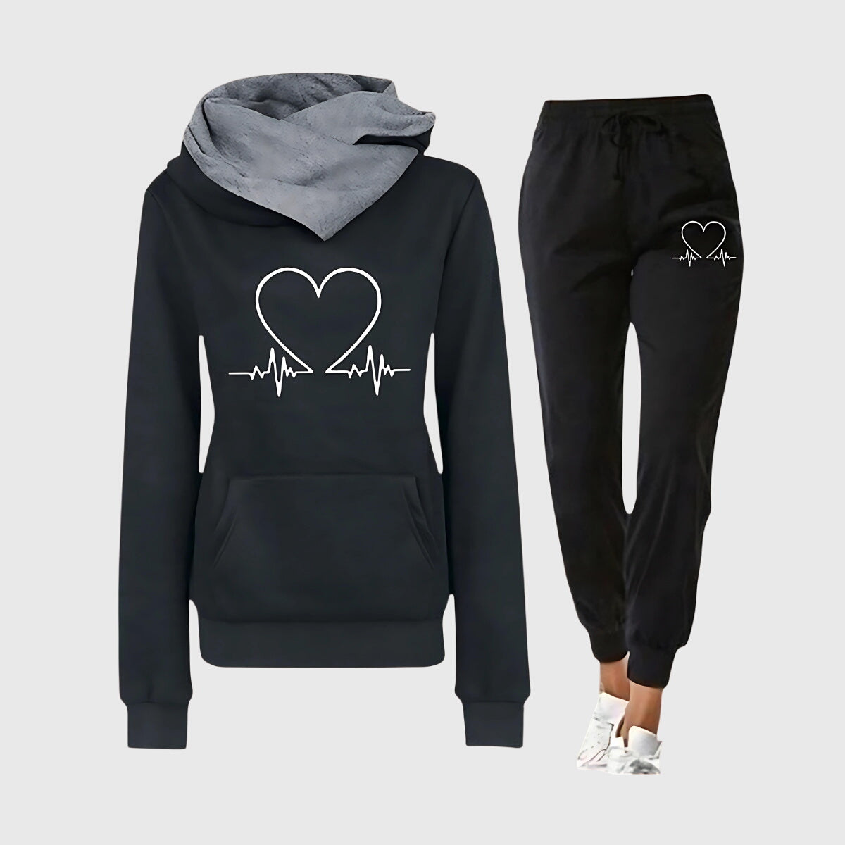 M&H | Tracksuit with Heartbeat Pattern