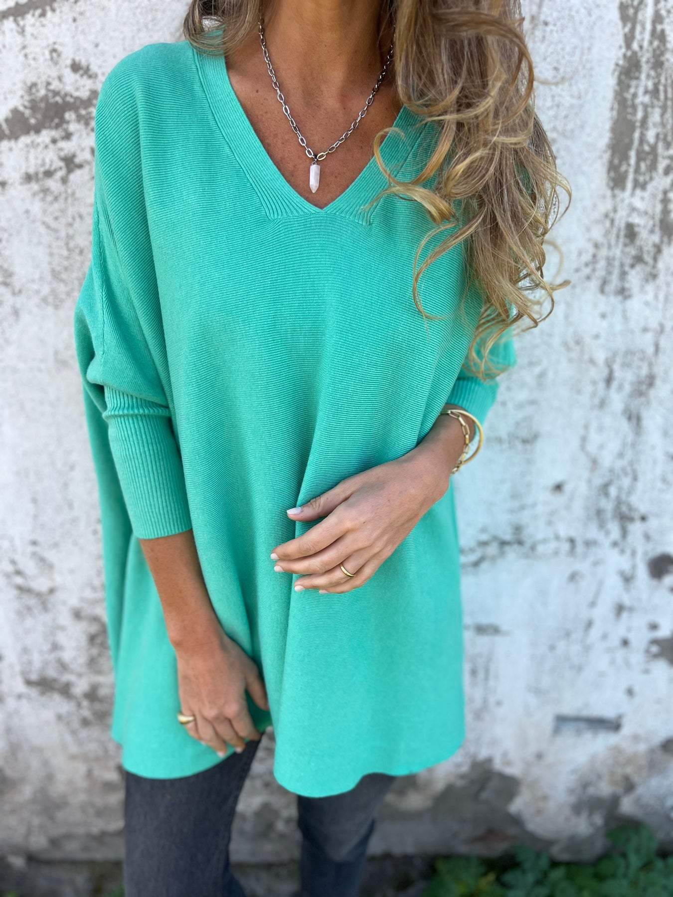 Elmont | V-Neck Sweater