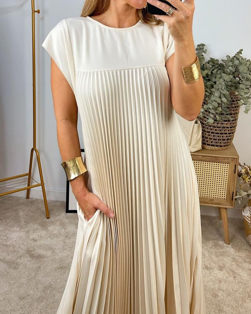 M&H | Pleated Maxi Dress