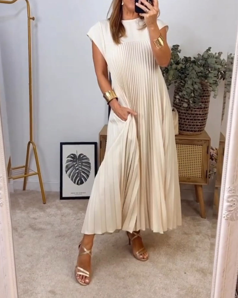 M&H | Pleated Maxi Dress
