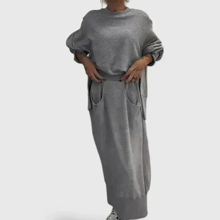 M&H | Two-Piece Set with Side-Slit Sweatshirt